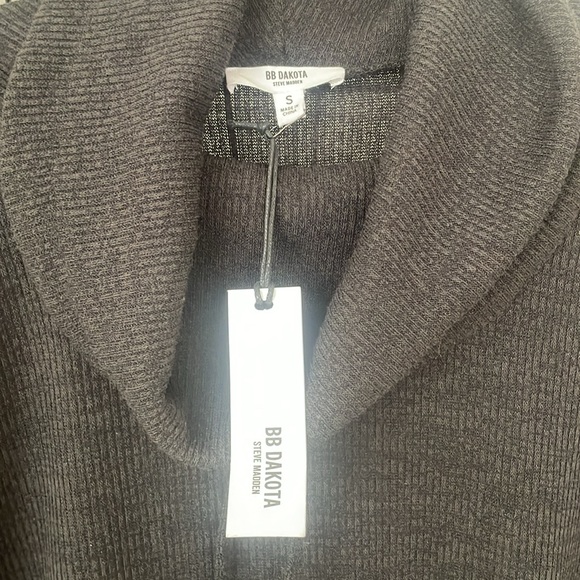 NWT BB DAKOTA COWL NECK SWEATER - Picture 3 of 7